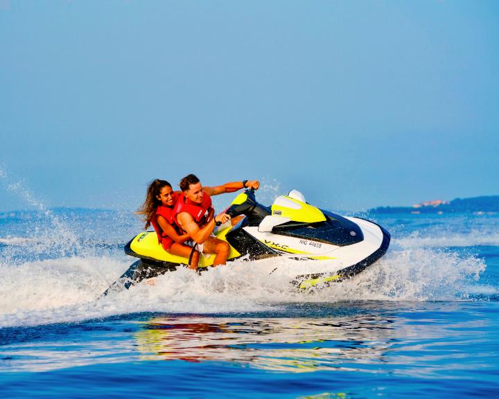 jet ski cannes